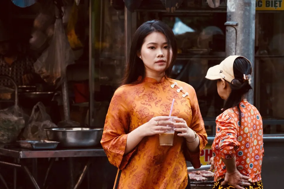Món ăn dọn ra bàn